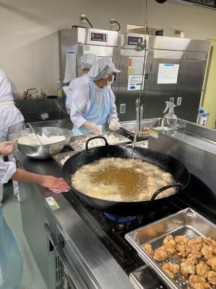 給食からあげ丼5.JPG